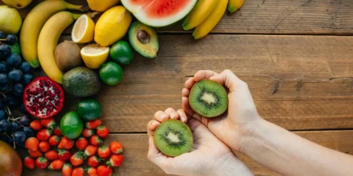 Фрукти — корисна заміна цукровим солодощам