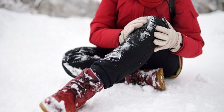 Як уникнути травм, коли надворі слизько